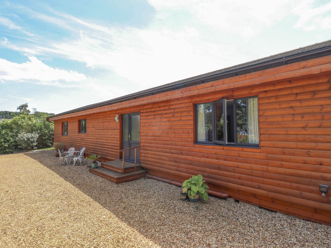 80 Pentney Lakes