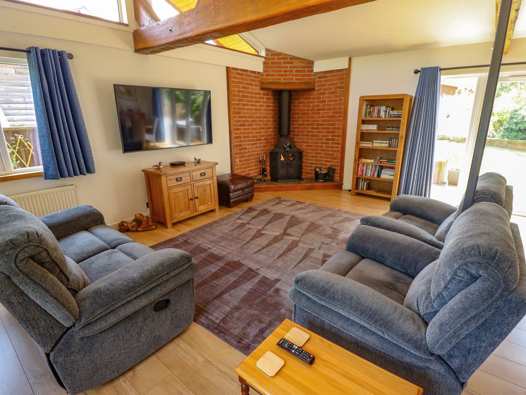 80 Pentney Lakes