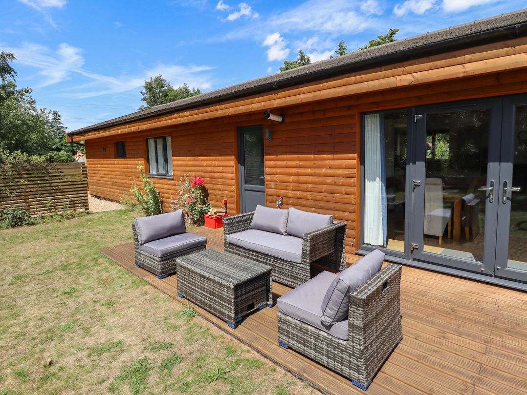 80 Pentney Lakes