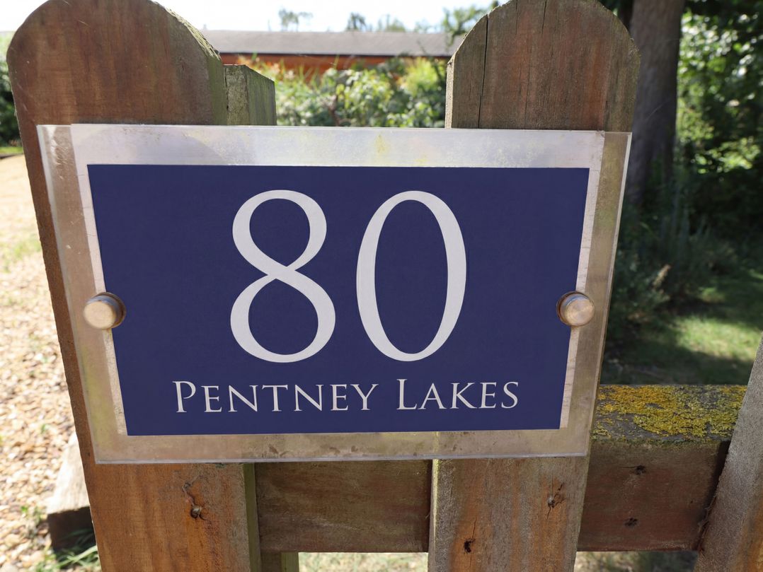 80 Pentney Lakes