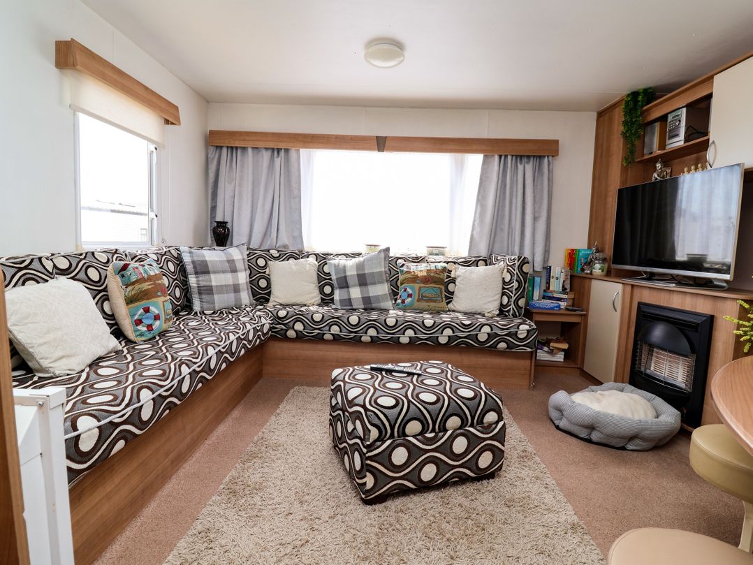 Plot 594