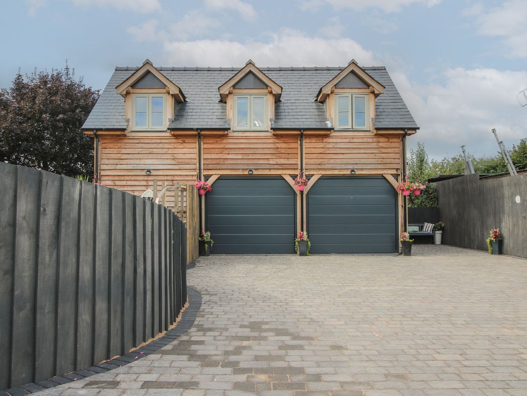 Holiday cottage, Leominster (Little Acre)