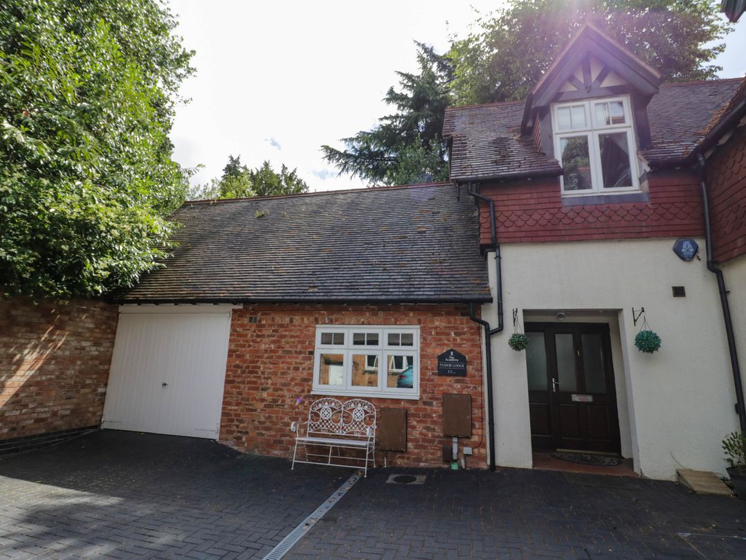 Tudor Lodge