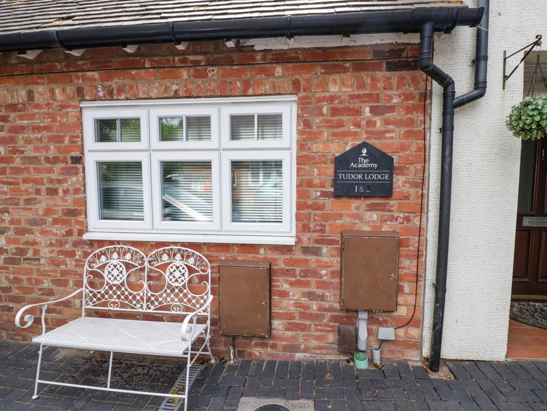 Tudor Lodge