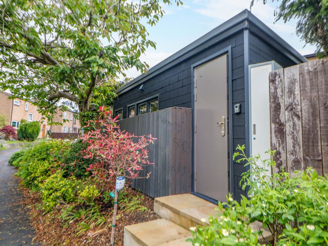 Dore Cabin
