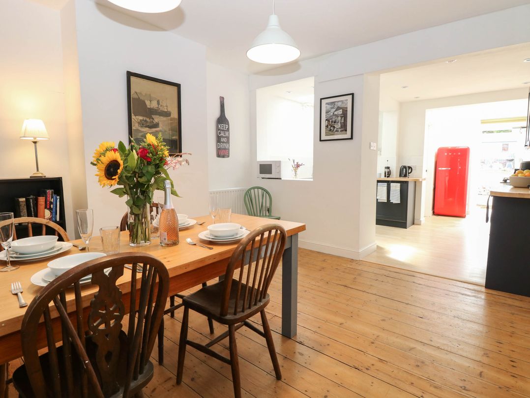19 Covert Road