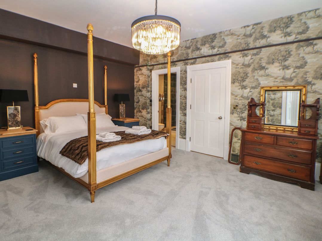 The Pavilion Suite