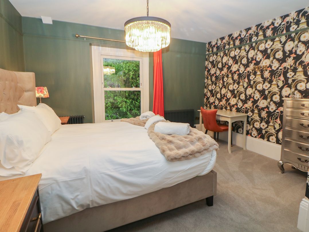The Chatsworth Suite
