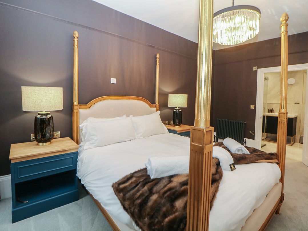 The Chatsworth Suite