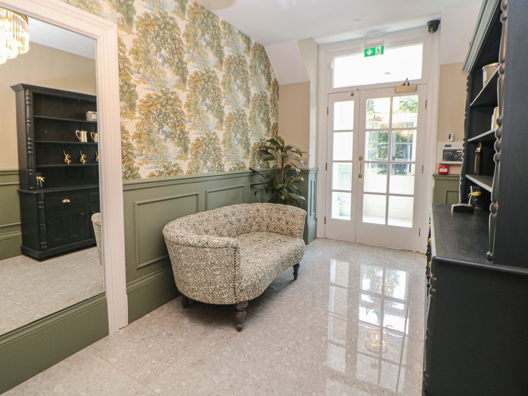 The Chatsworth Suite