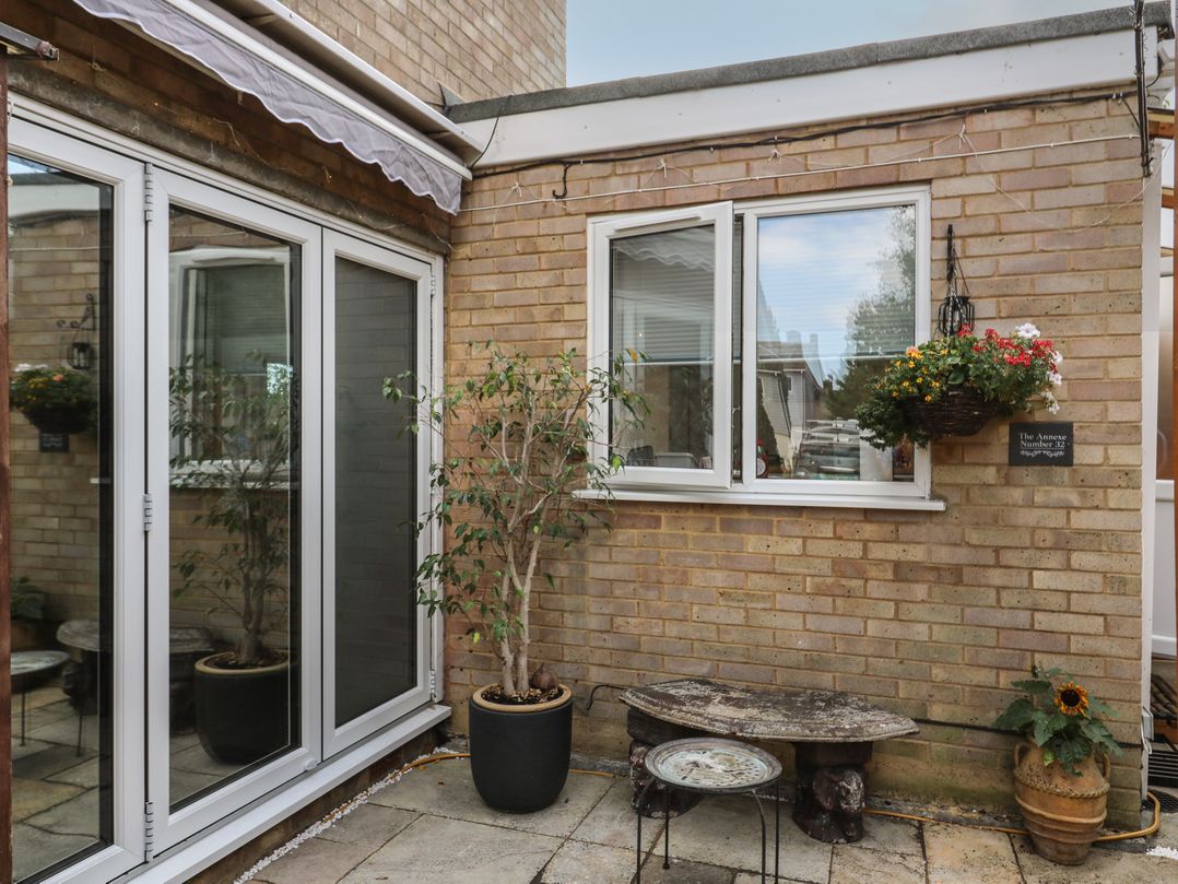 Oakwood Annexe