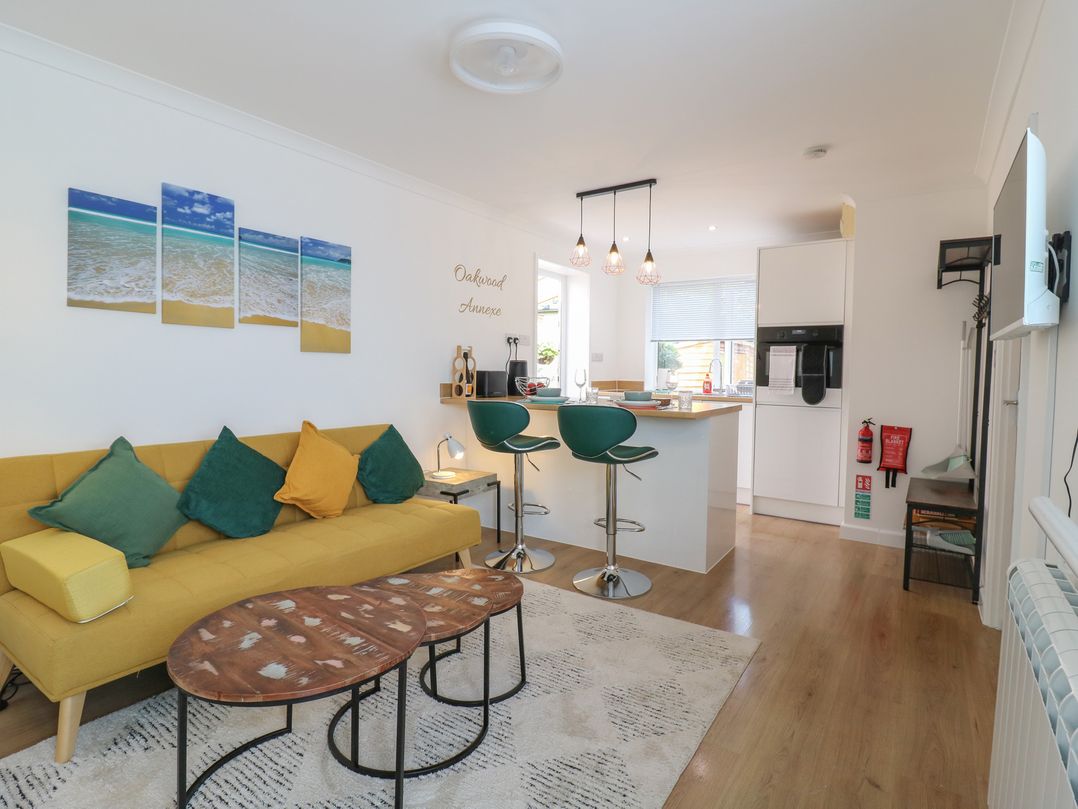 Oakwood Annexe
