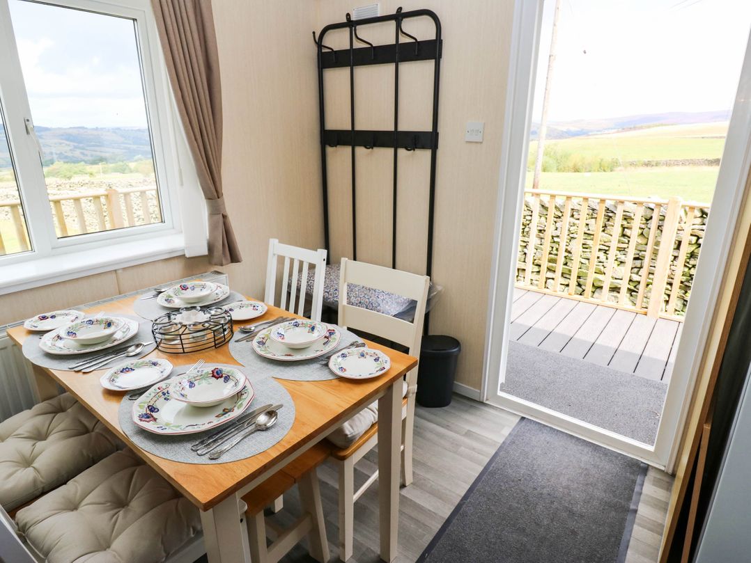 The Lodge at Piece Farm