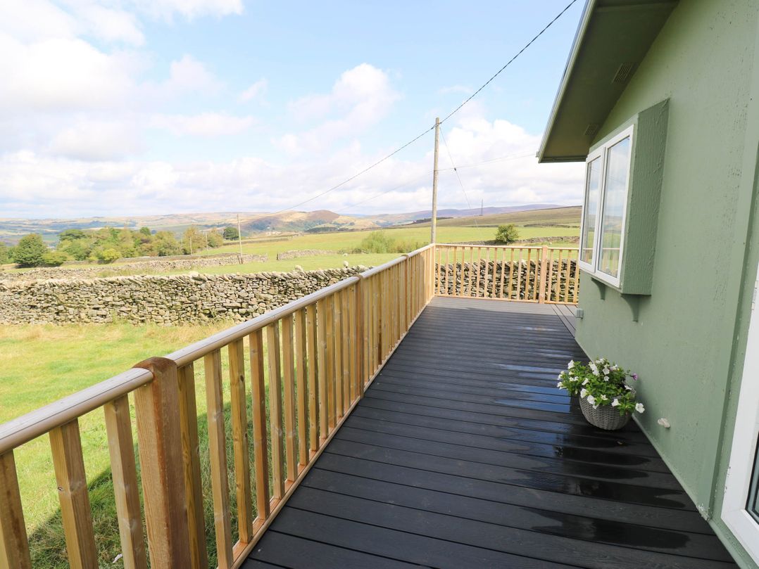 The Lodge at Piece Farm