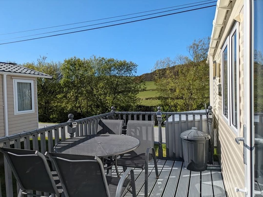 Clarach Bay Holiday Village W18
