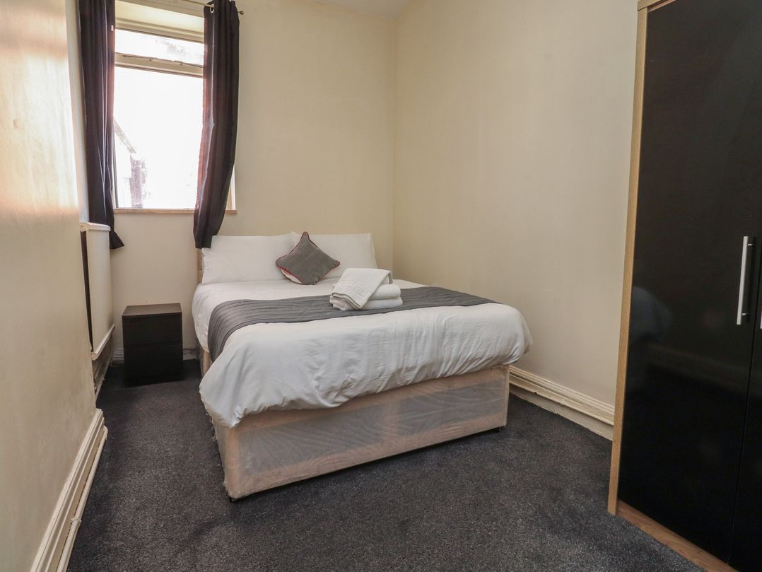 Luxury Winter Gardens Apartment 2
