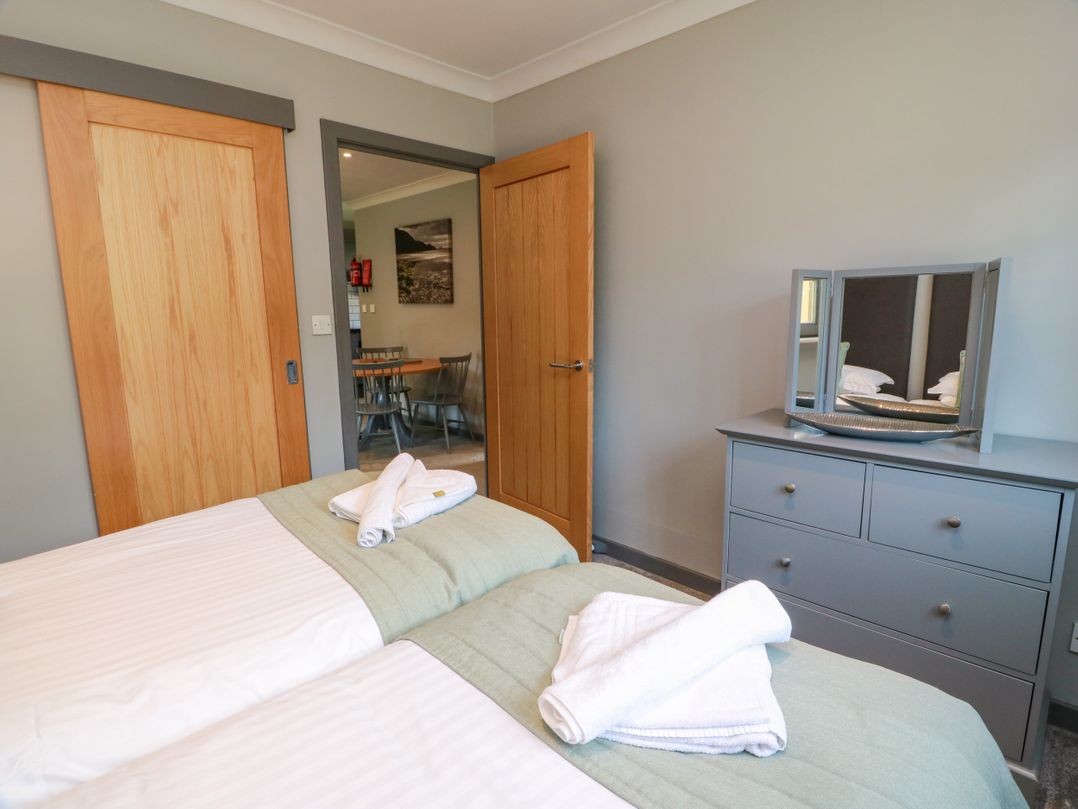 7 Brunston Avenue