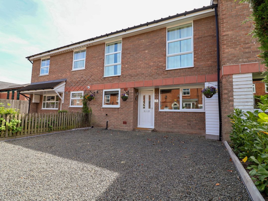 2 Rookery Close