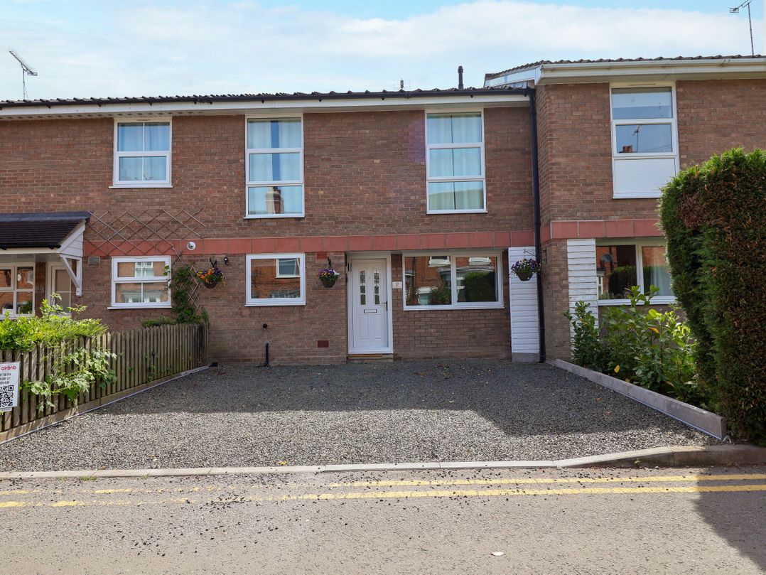 2 Rookery Close