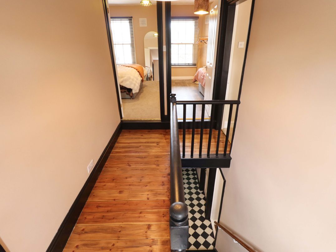 35 Wrawby Street
