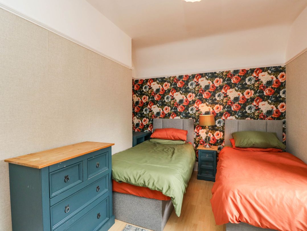 1 Stanway Road
