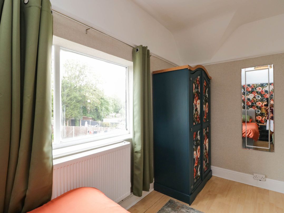 1 Stanway Road