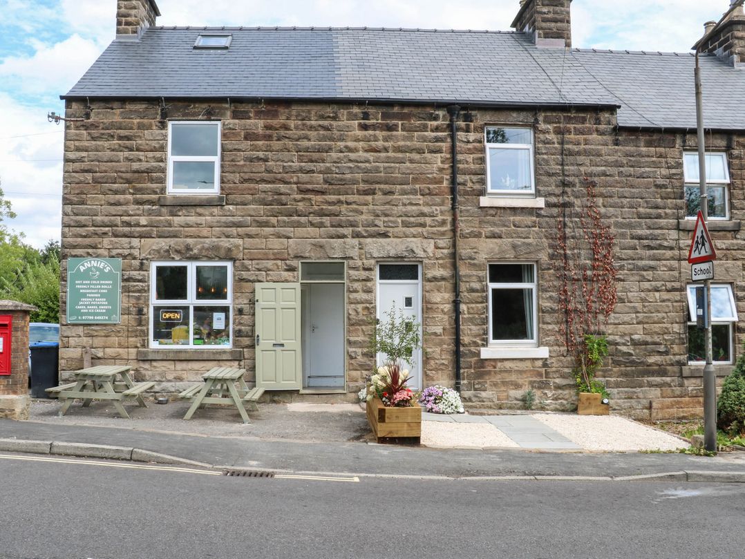 2 Bentley Bridge Cottages