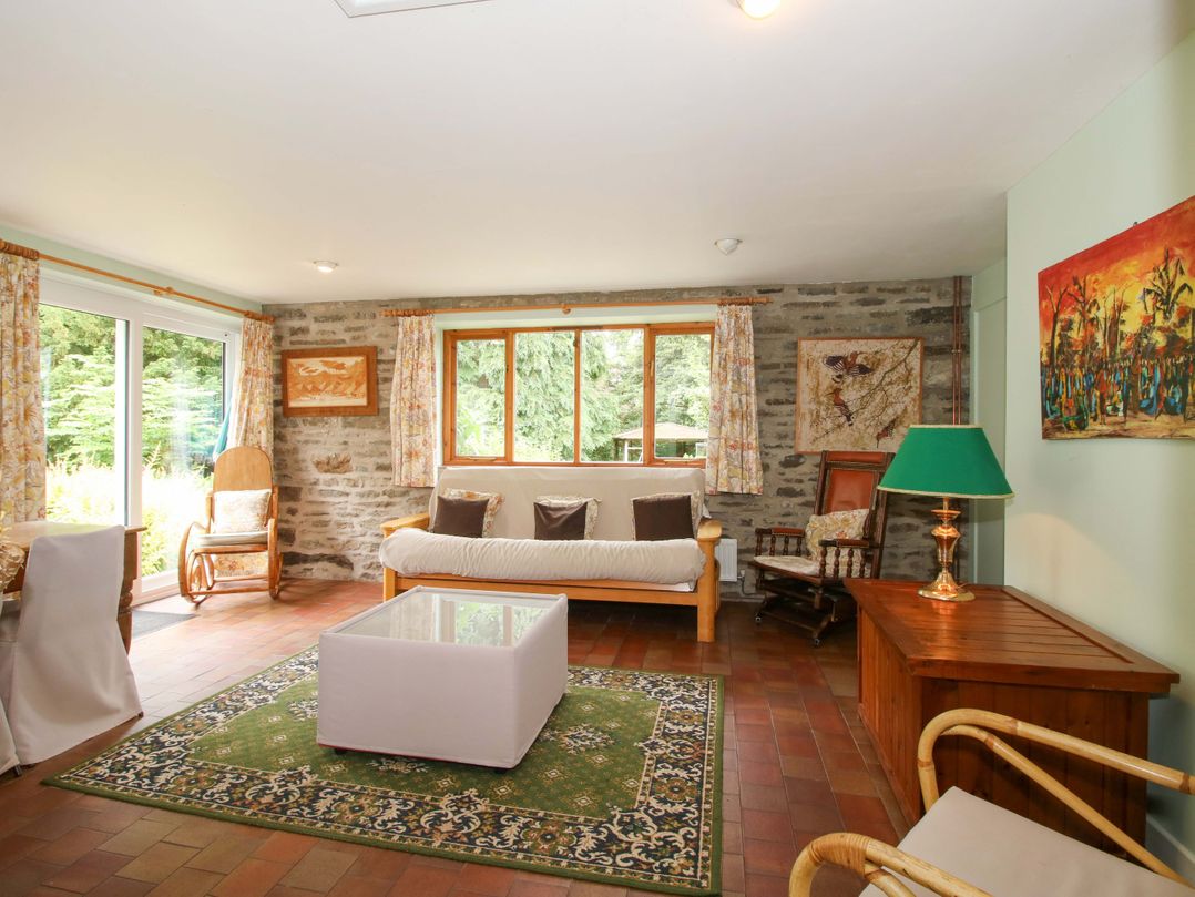 Kwerky Cottage