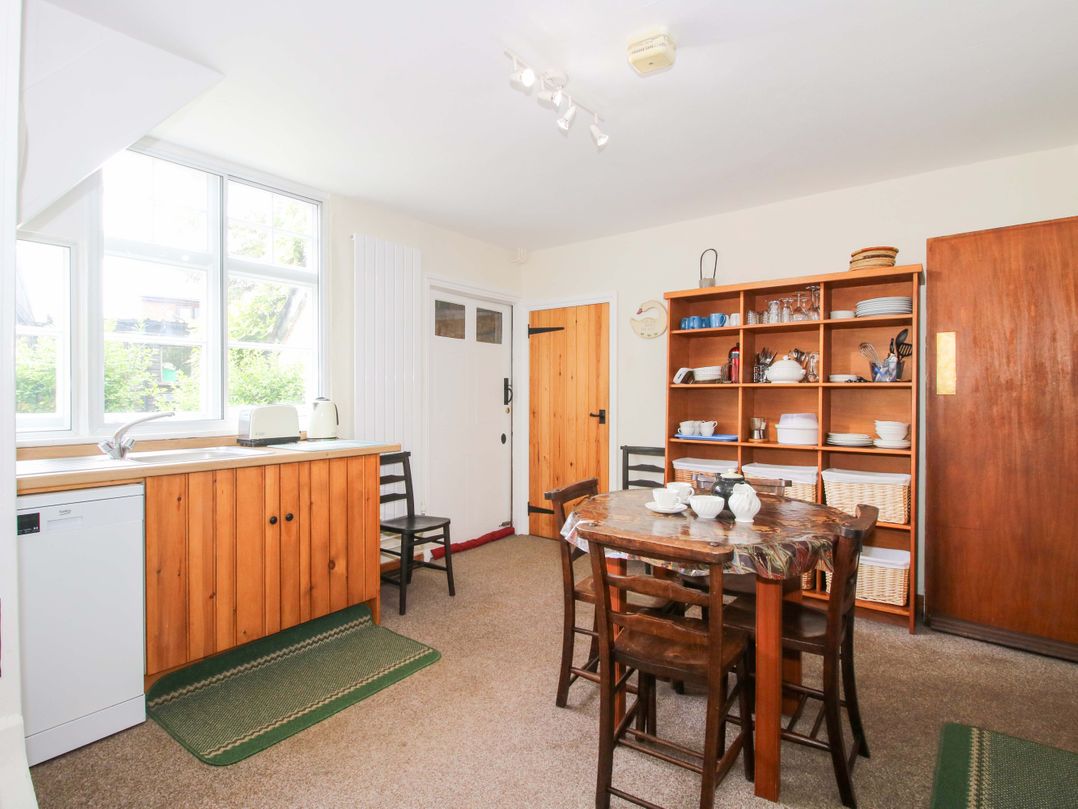 Kwerky Cottage