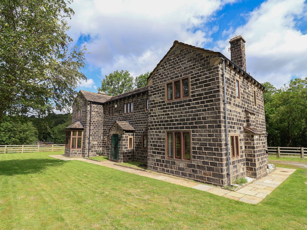 Greenfield Manor