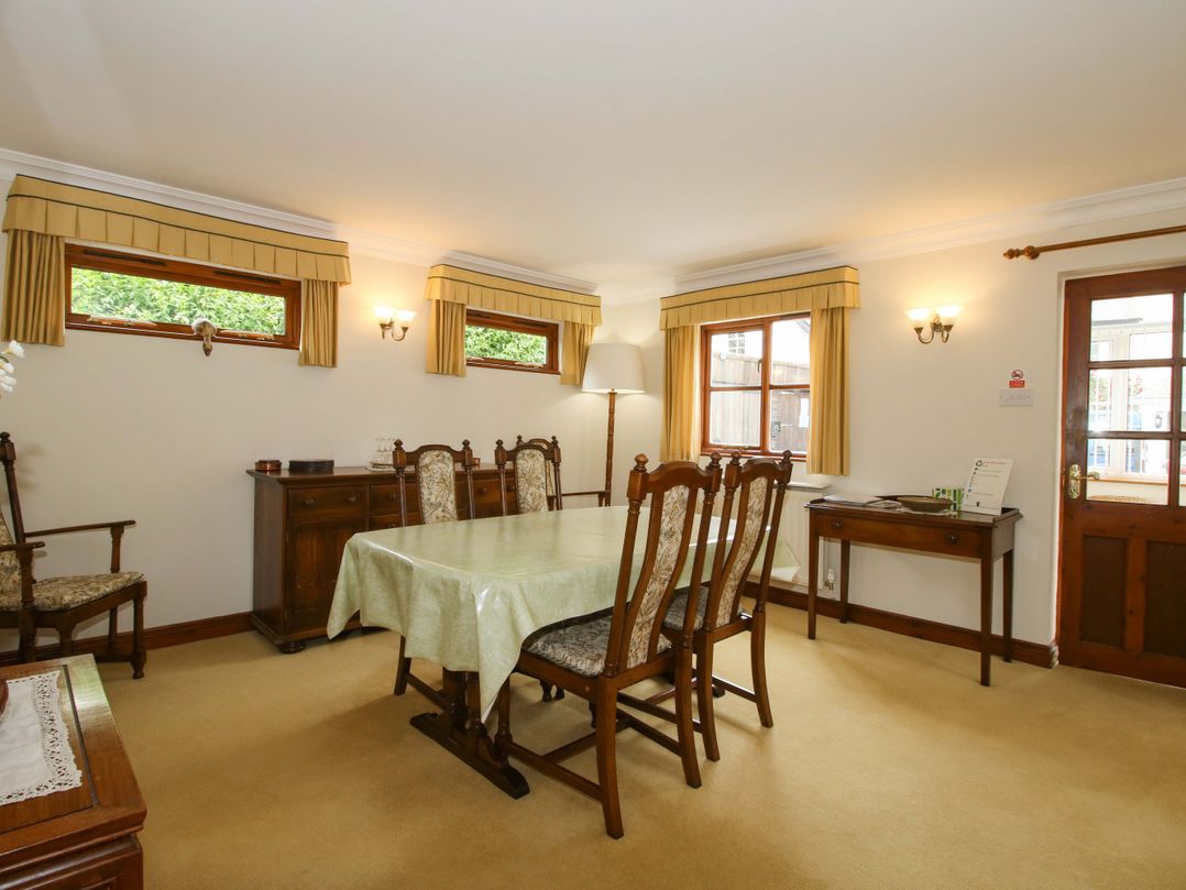 Willow Cottage