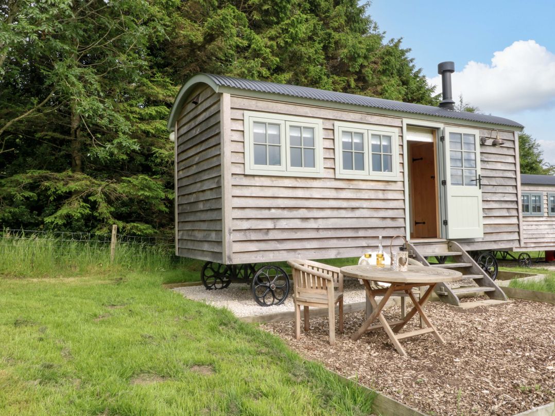 Meadow Shepherds Hut