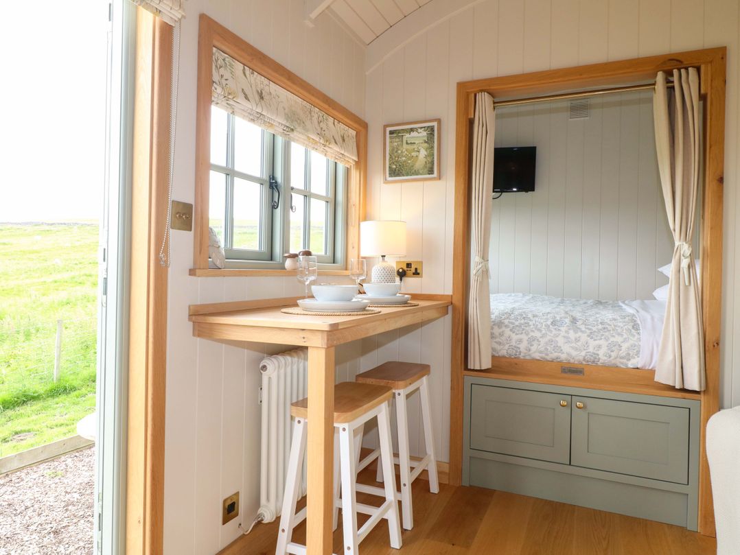 Meadow Shepherds Hut