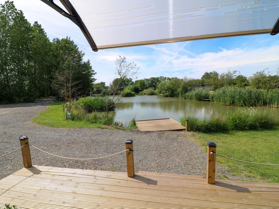 Moorhen Lodge
