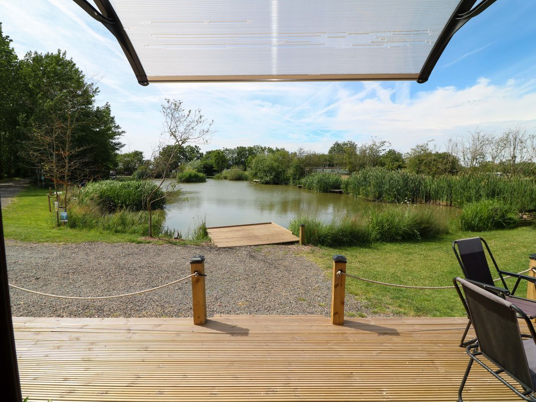 Moorhen Lodge