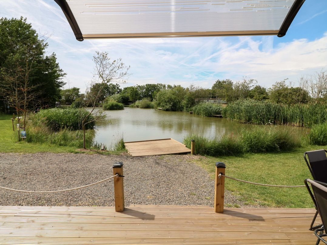 Moorhen Lodge
