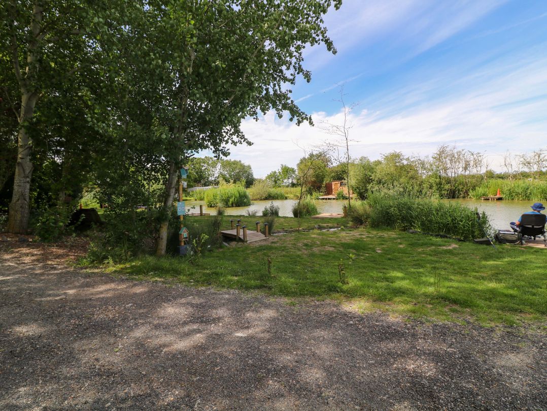 Moorhen Lodge