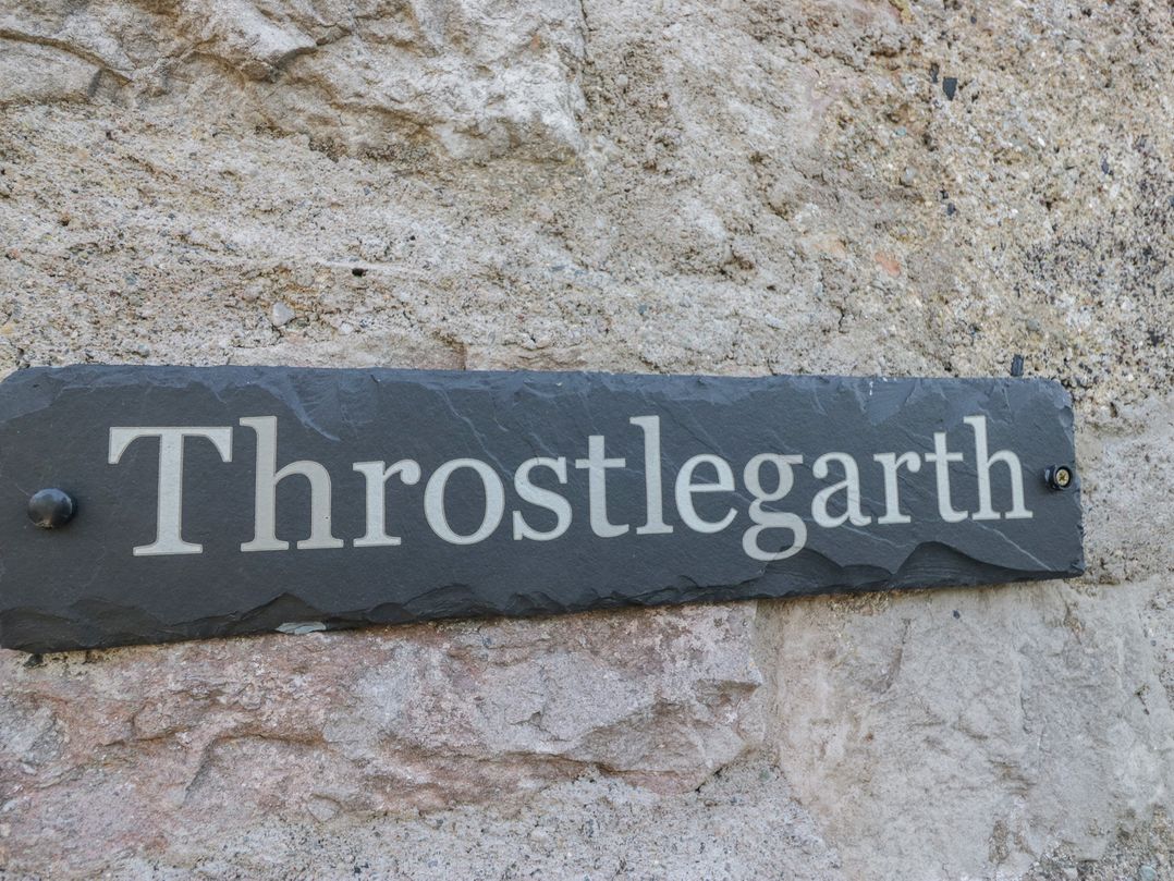 Throstlegarth