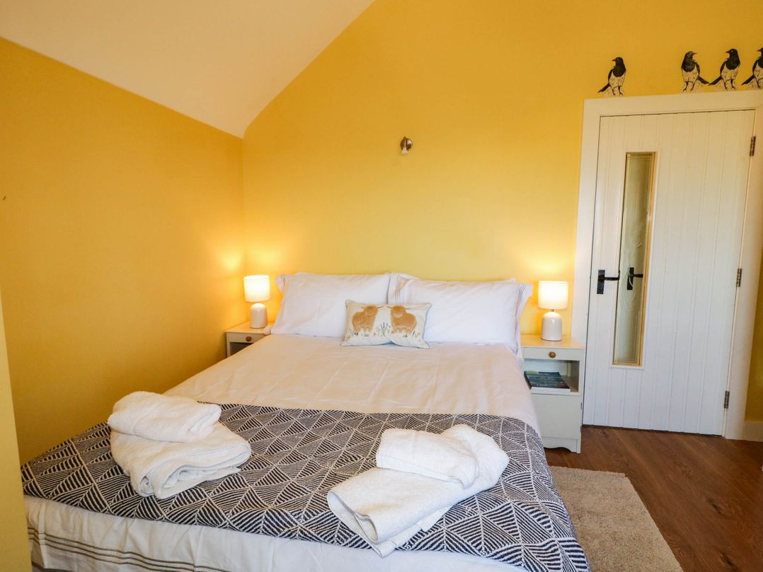The Mummers Studio Apartment 1