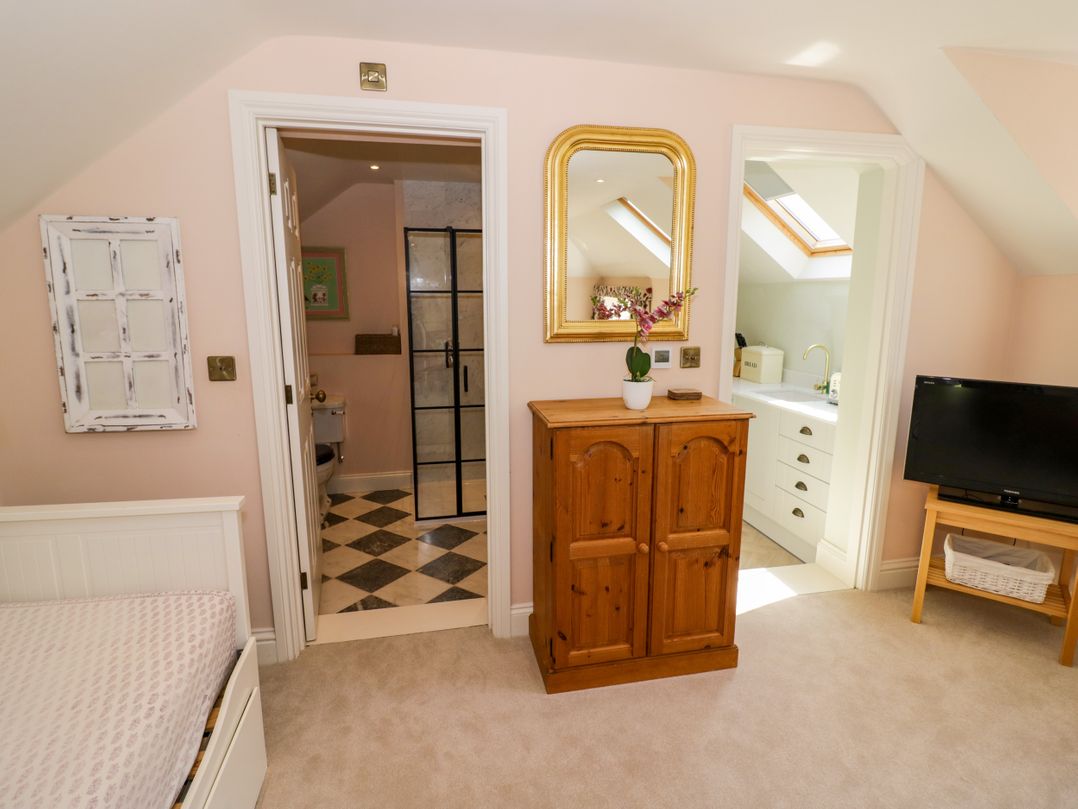The Stable Flat