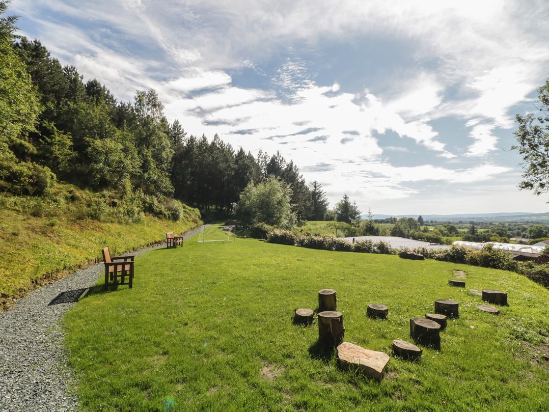 Gortin Glen Glamping Pod 1