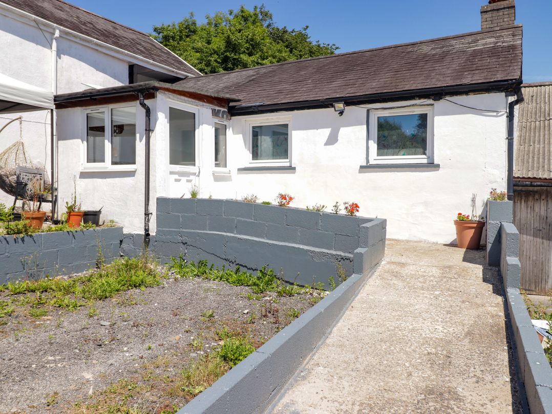 Farm Cottage