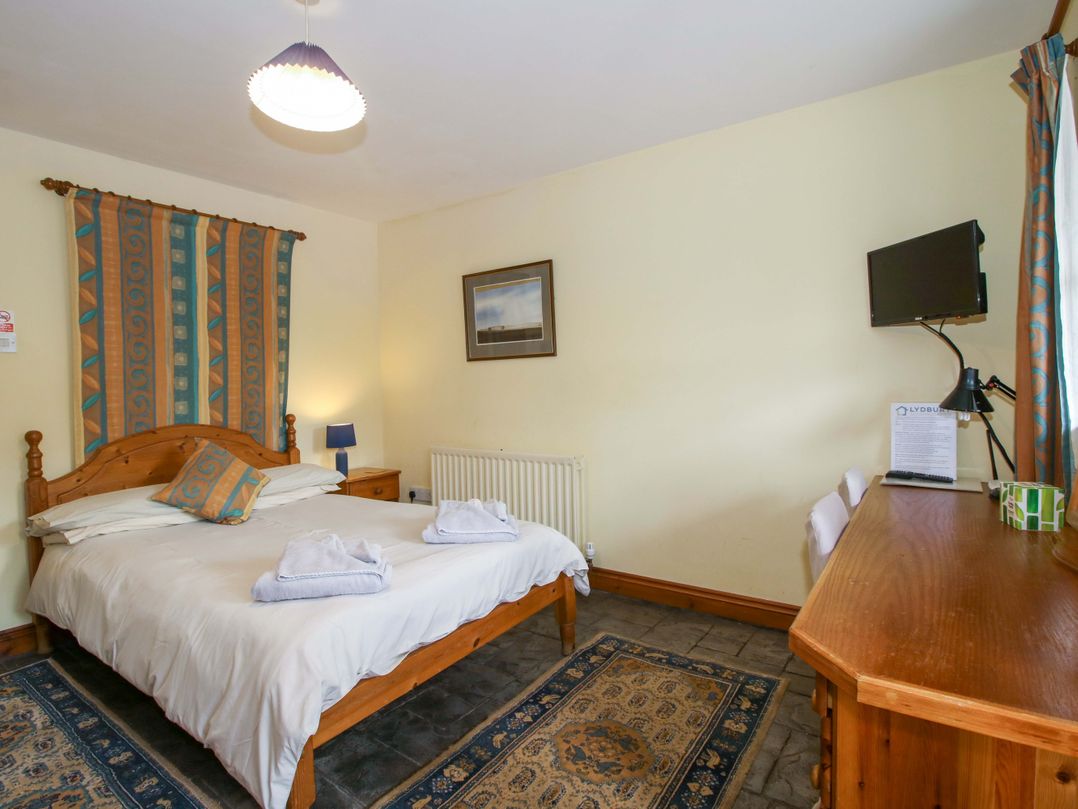 Apartment 3