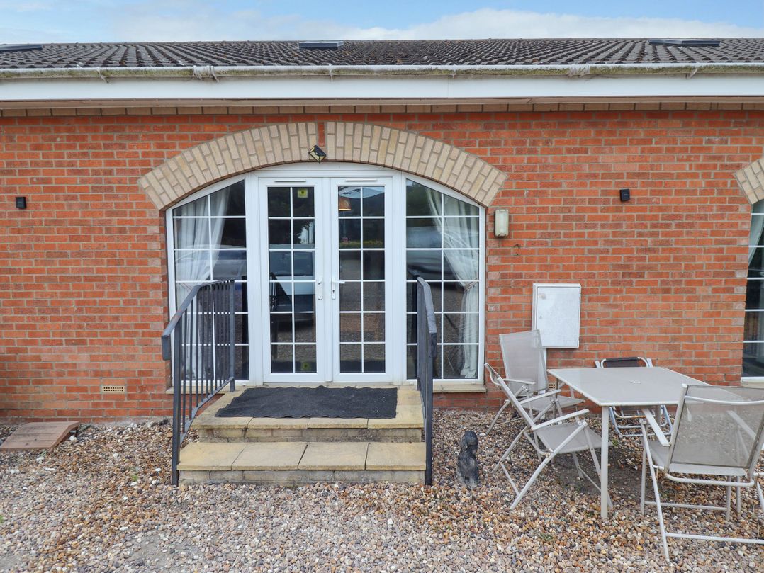 Holiday Cottage 2