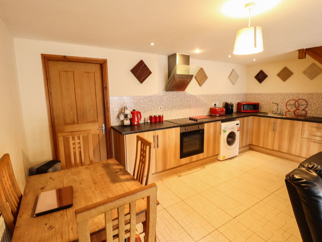 Holiday Cottage 2
