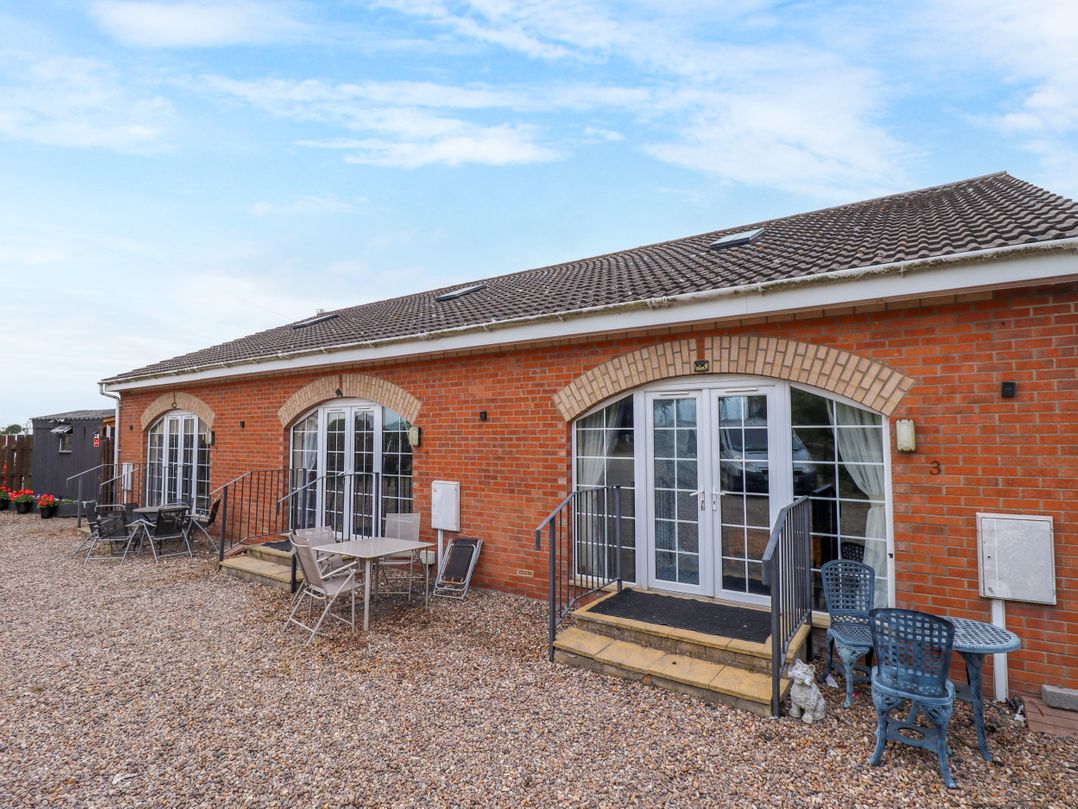Holiday Cottage 2