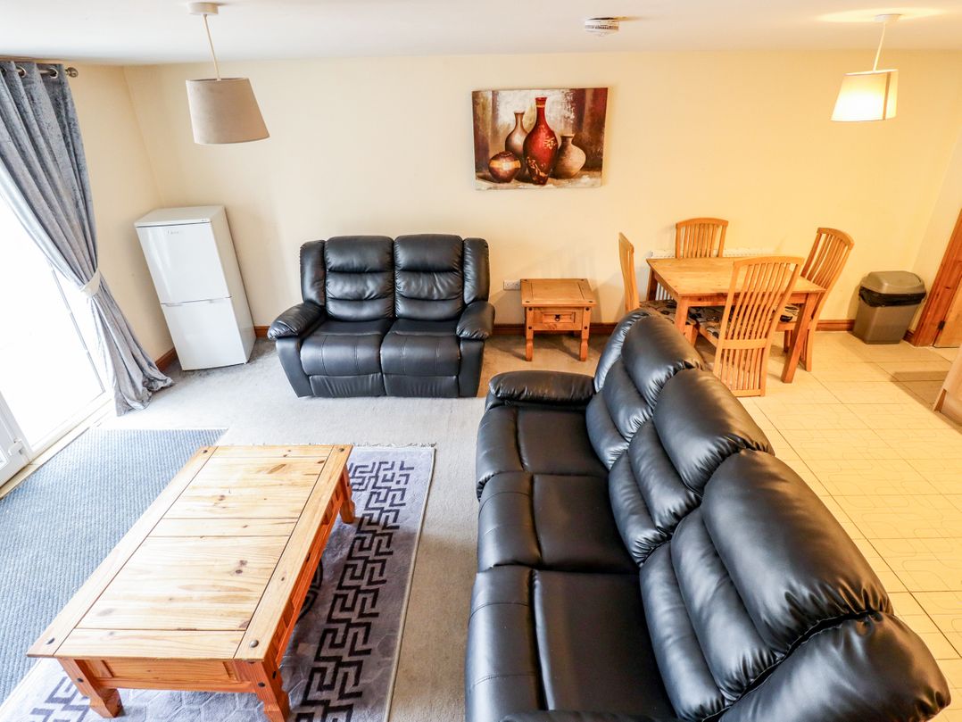 Holiday Cottage 3