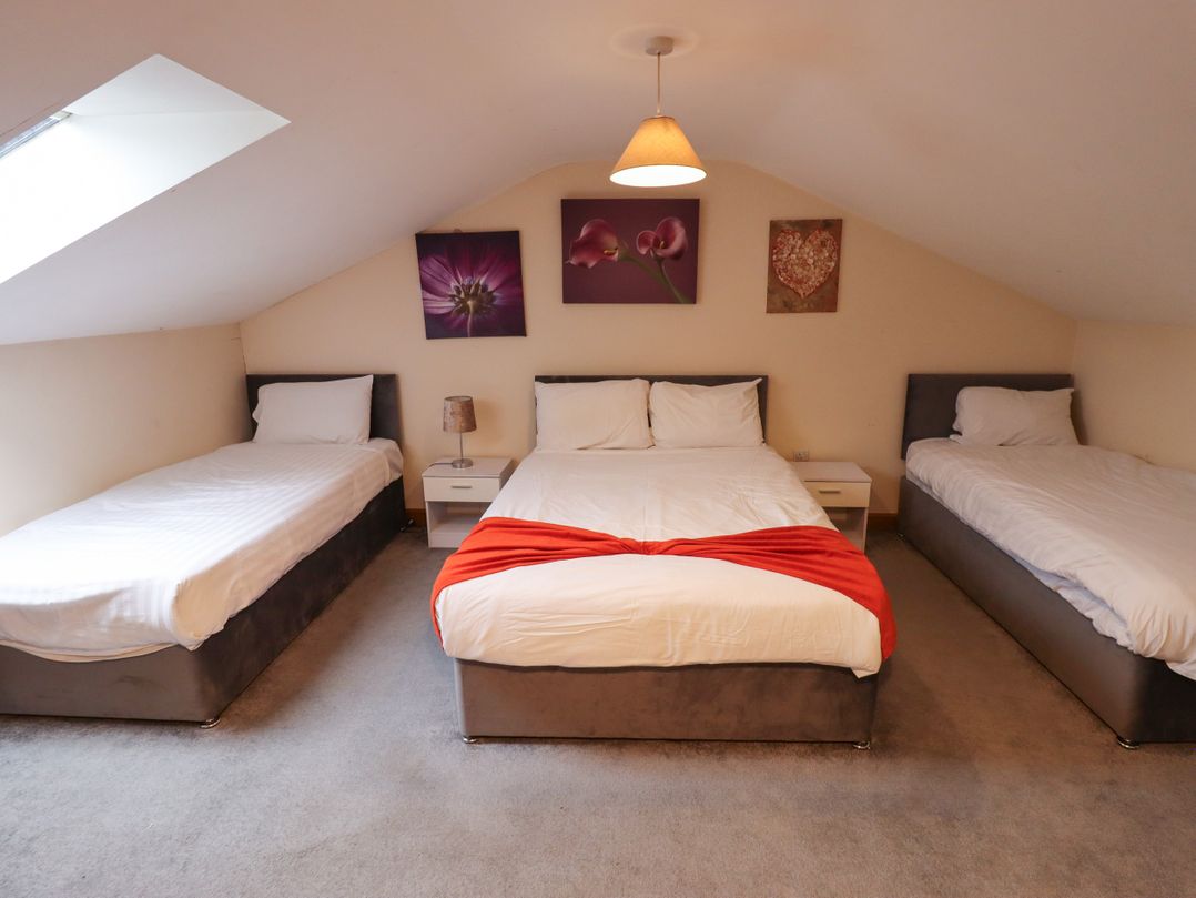 Holiday Cottage 3