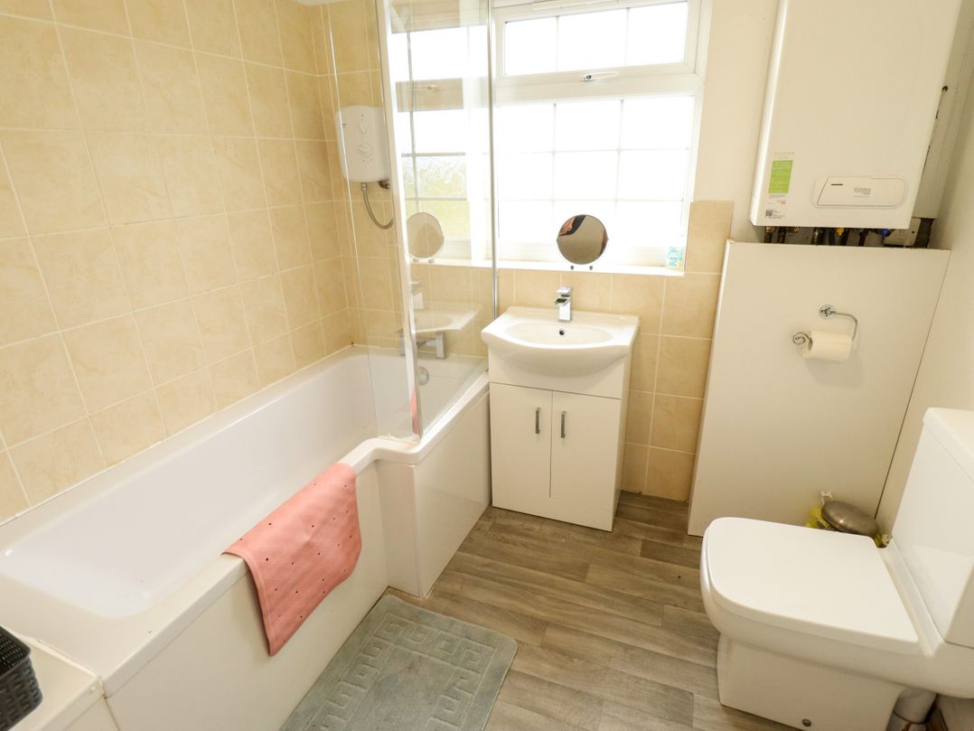 Holiday Cottage 3