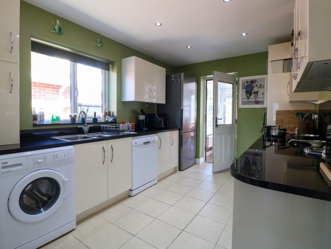 Pinecote Cottage